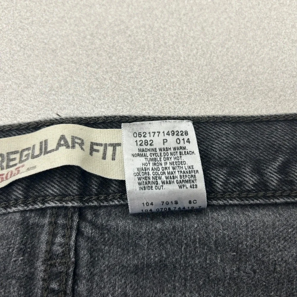 Levis note some